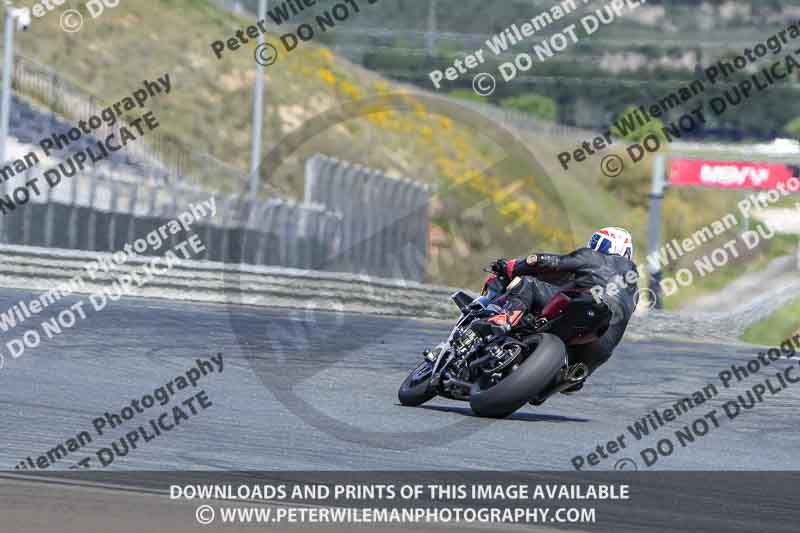 cadwell no limits trackday;cadwell park;cadwell park photographs;cadwell trackday photographs;enduro digital images;event digital images;eventdigitalimages;navarra;no limits trackdays;peter wileman photography;racing digital images;trackday digital images;trackday photos